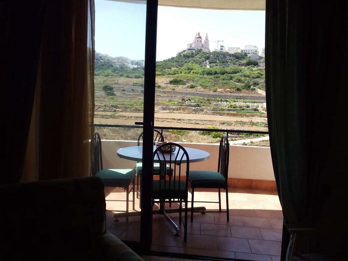 The Halcyon Lägenhet Mellieħa Exteriör bild
